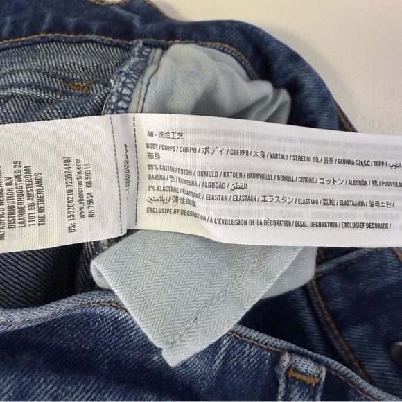 Abercrombie & Fitch 70’s Vintage Flare Ultra High Rise Blue Women's Jeans Size 2 - Picture 4 of 7